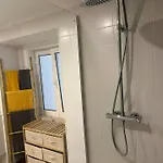 Stylish Renovated In Chiado