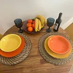 Stylish Renovated In Chiado Apartamento Lisboa