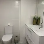 Stylish Renovated In Chiado アパート *