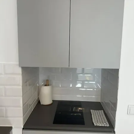 Stylish Renovated In Chiado 아파트